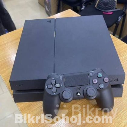 Ps4 Fat full fresh.[rdr2,gta5,nfs heat]